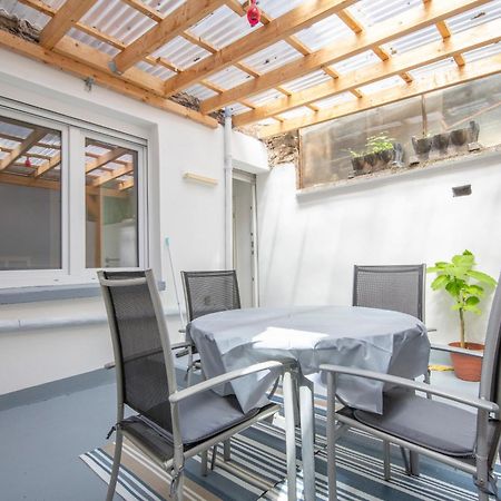 Apartment Mit Kleinem Innenhof Im Erdgeschoss Fuer Bis Zu 4 Personen Klotten Ngoại thất bức ảnh