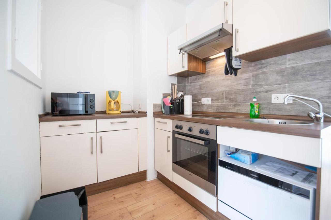 Apartment Mit Kleinem Innenhof Im Erdgeschoss Fuer Bis Zu 4 Personen Klotten Ngoại thất bức ảnh